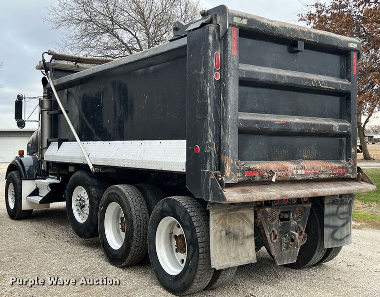 image for item ID9257 2007 Kenworth T800  dump truck