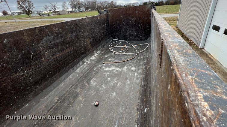 image for item ID9257 2007 Kenworth T800  dump truck