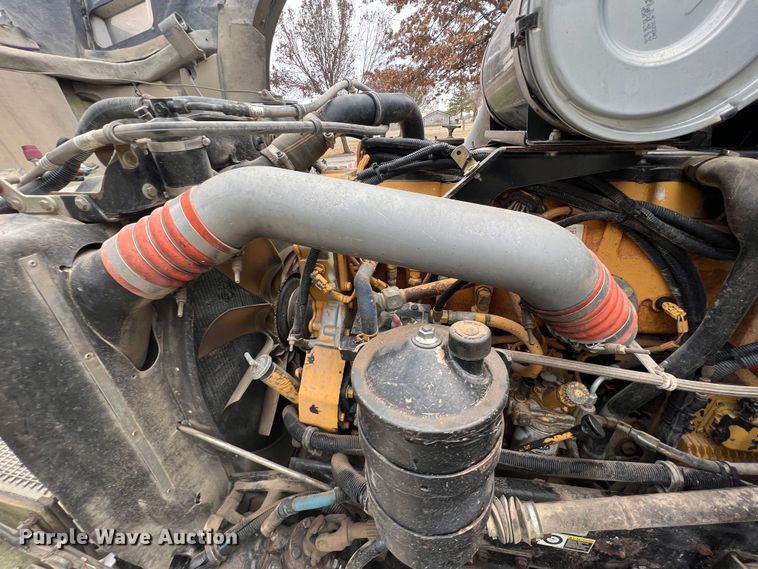 image for item ID9257 2007 Kenworth T800  dump truck