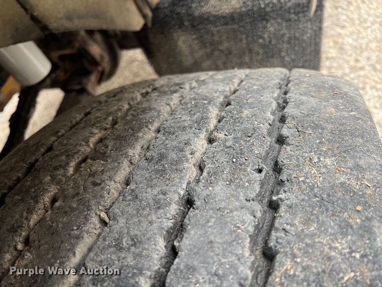 image for item ID9257 2007 Kenworth T800  dump truck