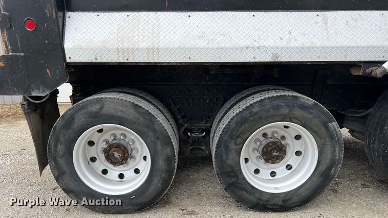 image for item ID9257 2007 Kenworth T800  dump truck