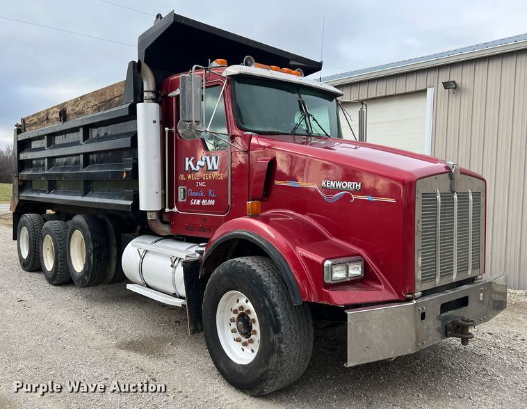 image for item ID9258 1997 Kenworth T800  dump truck