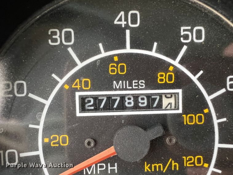 image for item ID9258 1997 Kenworth T800  dump truck