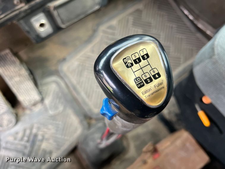 image for item ID9258 1997 Kenworth T800  dump truck