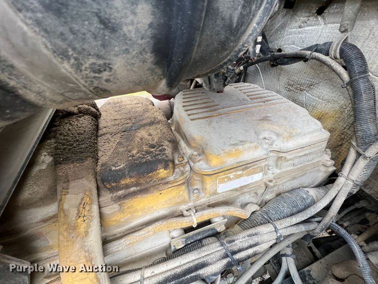 image for item ID9258 1997 Kenworth T800  dump truck