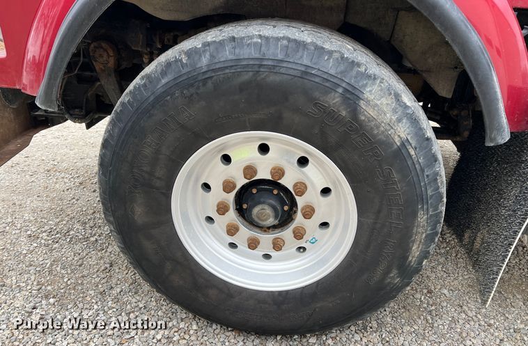 image for item ID9258 1997 Kenworth T800  dump truck