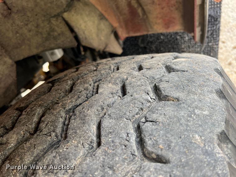 image for item ID9258 1997 Kenworth T800  dump truck