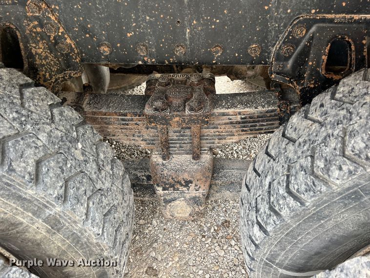 image for item ID9258 1997 Kenworth T800  dump truck