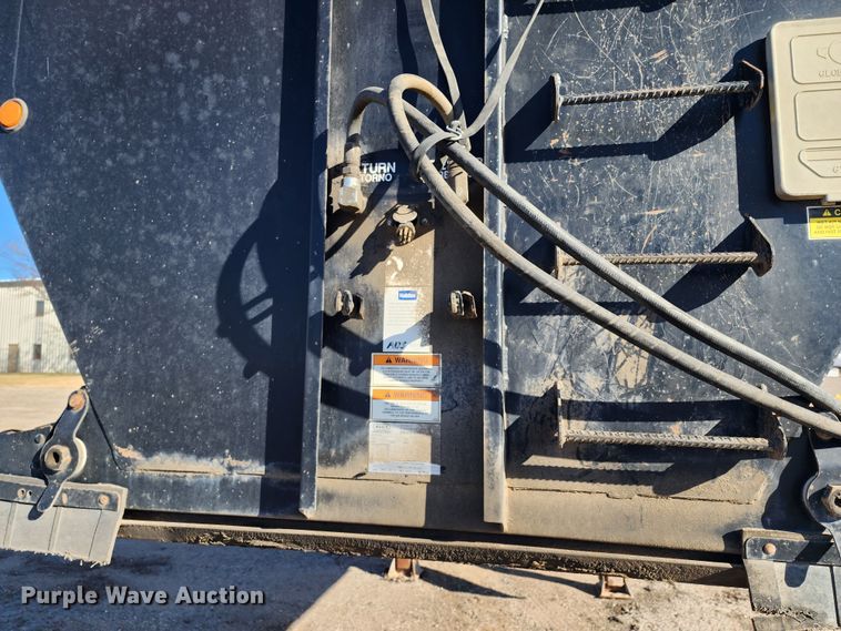 image for item IL9074 2012 Aulick Aultimate 4670542  live bottom trailer