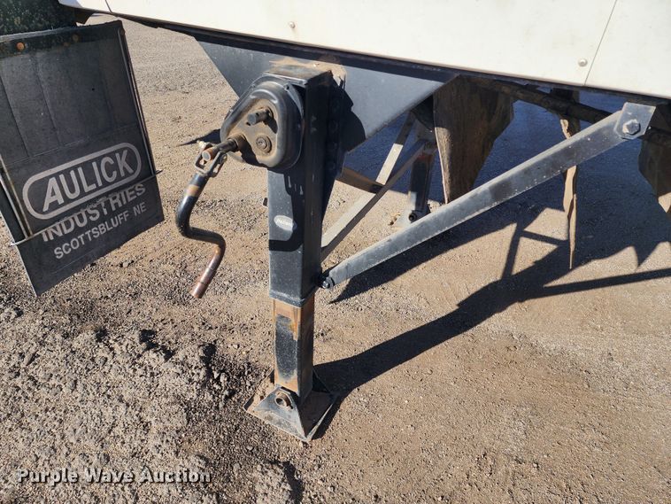 image for item IL9074 2012 Aulick Aultimate 4670542  live bottom trailer