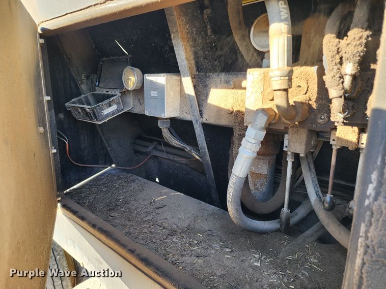 image for item IL9074 2012 Aulick Aultimate 4670542  live bottom trailer