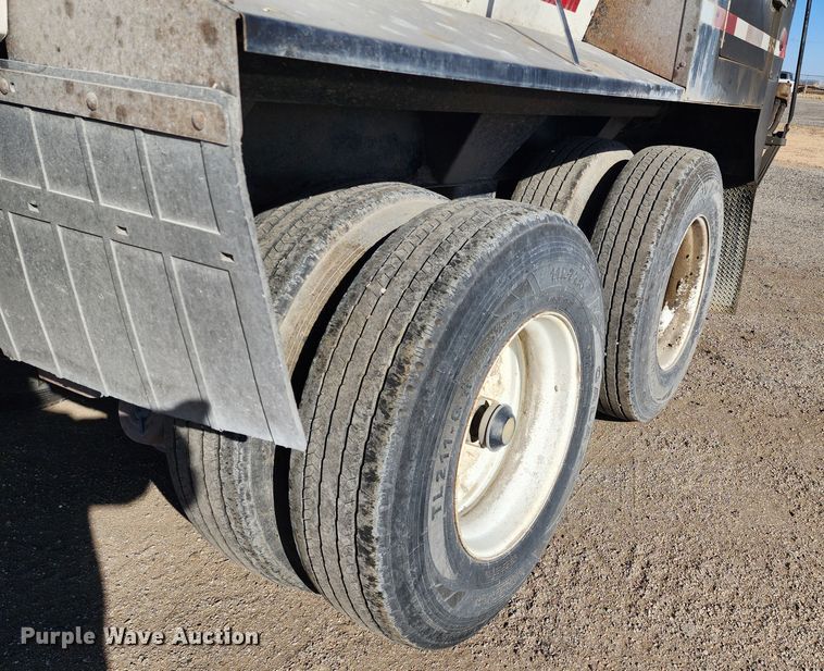 image for item IL9074 2012 Aulick Aultimate 4670542  live bottom trailer