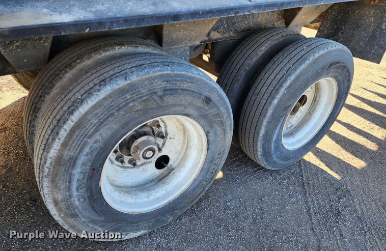 image for item IL9074 2012 Aulick Aultimate 4670542  live bottom trailer