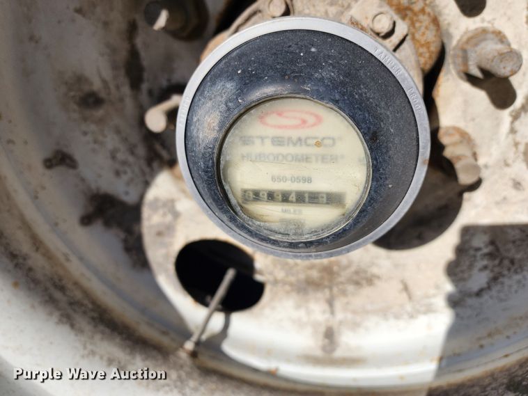 image for item IL9074 2012 Aulick Aultimate 4670542  live bottom trailer