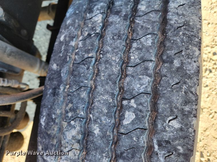 image for item JB9716 1988 Mack MS300P  dump flatbed truck