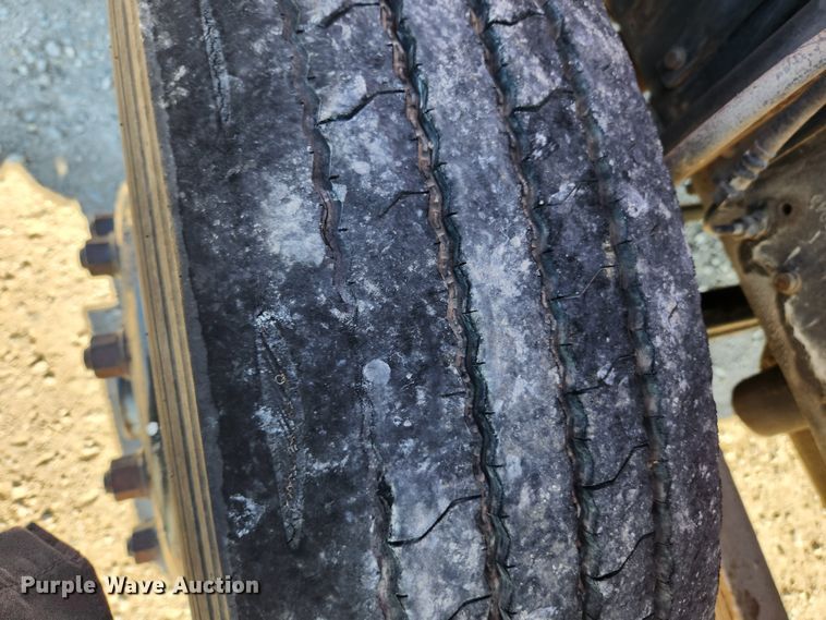 image for item JB9716 1988 Mack MS300P  dump flatbed truck