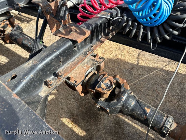 image for item JD9668 2001 Mack CX613  semi truck