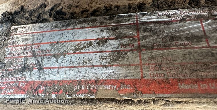 image for item JD9671 1989 Ford LTL9000  truck cab and chassis