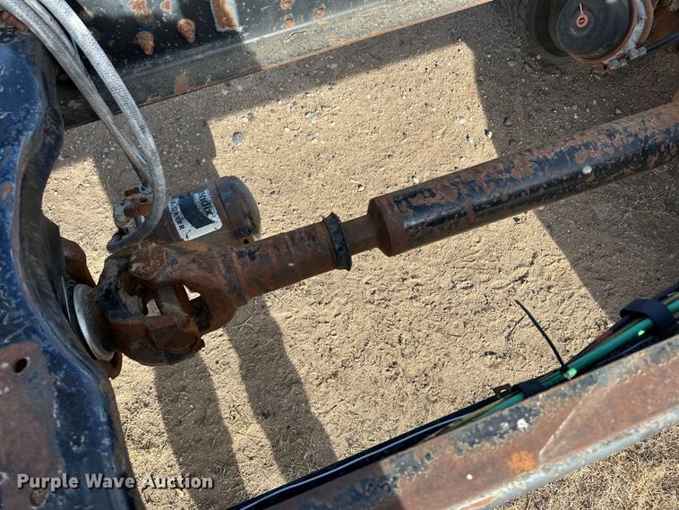 image for item JD9671 1989 Ford LTL9000  truck cab and chassis