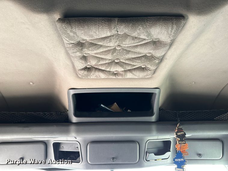 image for item JD9714 2009 Freightliner Cascadia  semi truck