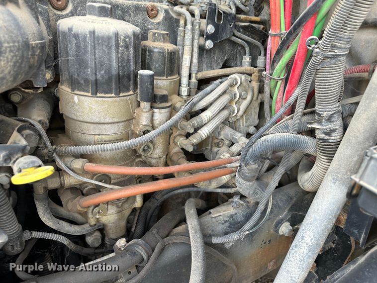 image for item JD9714 2009 Freightliner Cascadia  semi truck