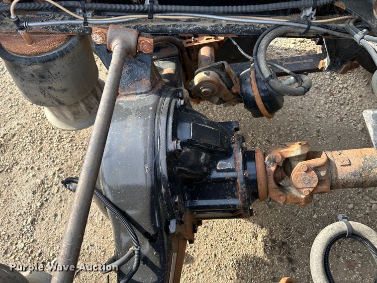 image for item JD9714 2009 Freightliner Cascadia  semi truck