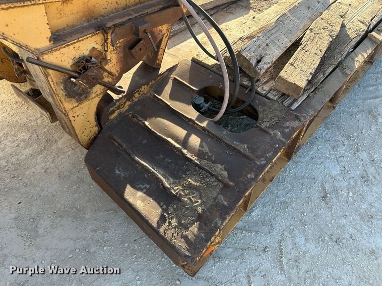 image for item JD9723 2001 Witzco RG-50  lowboy equipment trailer