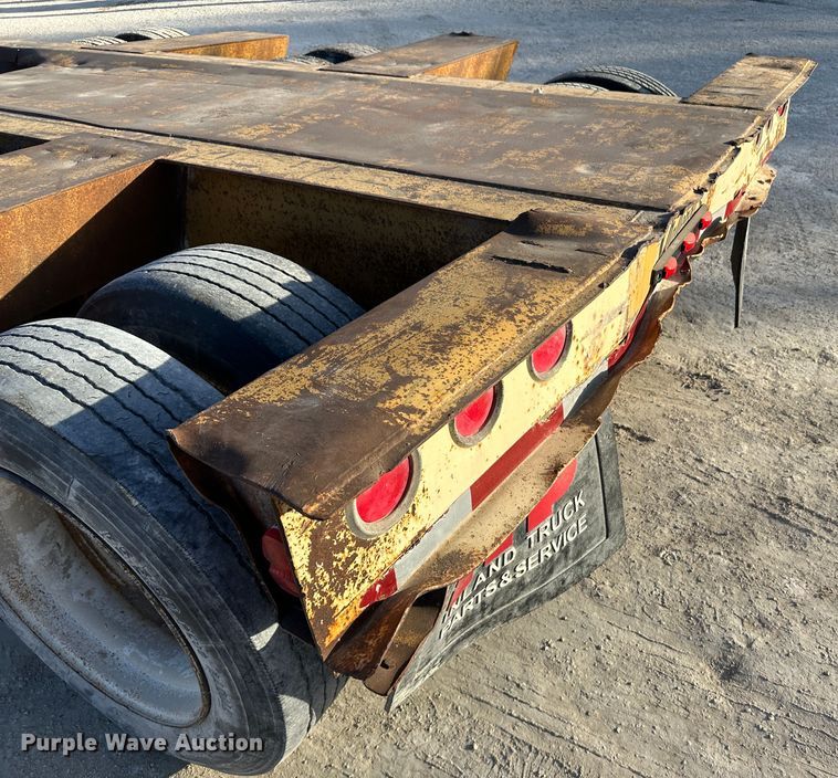 image for item JD9723 2001 Witzco RG-50  lowboy equipment trailer