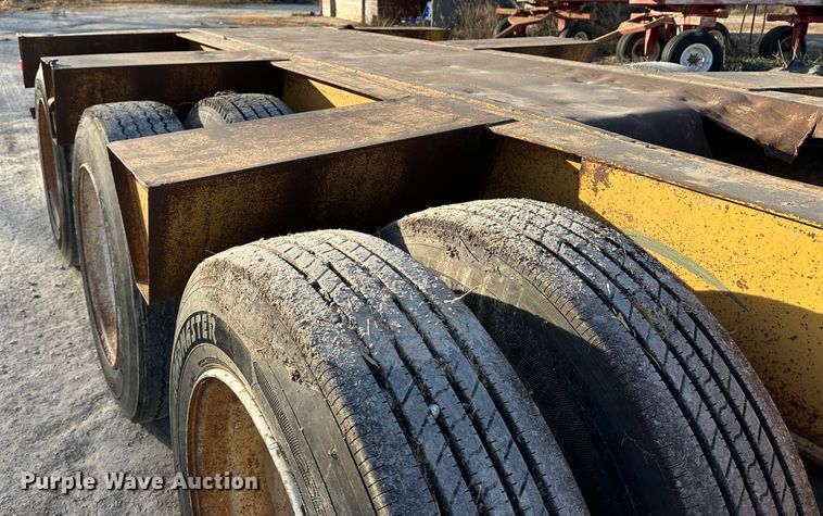 image for item JD9723 2001 Witzco RG-50  lowboy equipment trailer