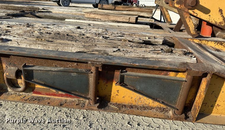 image for item JD9723 2001 Witzco RG-50  lowboy equipment trailer