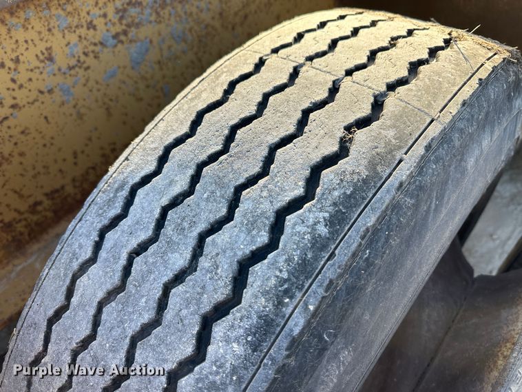 image for item JD9723 2001 Witzco RG-50  lowboy equipment trailer