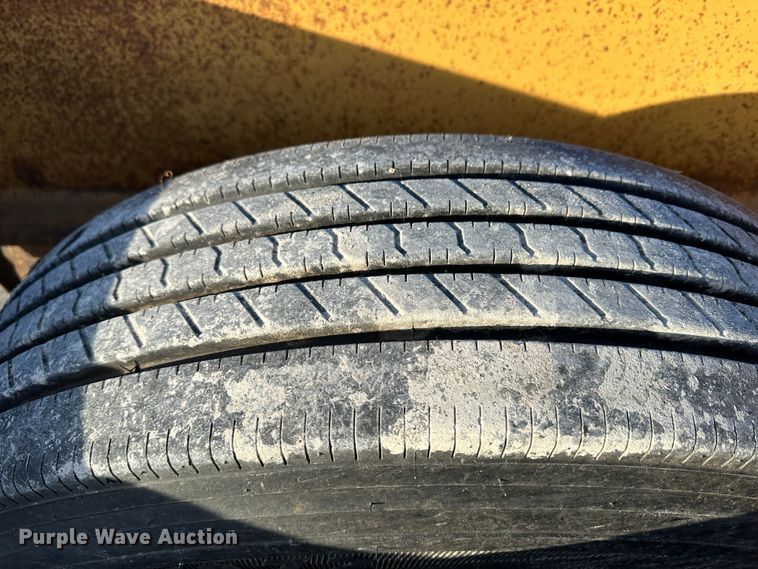 image for item JD9723 2001 Witzco RG-50  lowboy equipment trailer