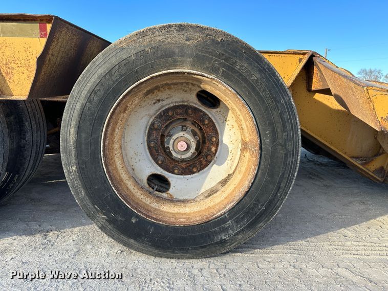 image for item JD9723 2001 Witzco RG-50  lowboy equipment trailer