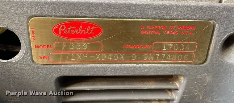 image for item JL9743 2009 Peterbilt 389  semi truck