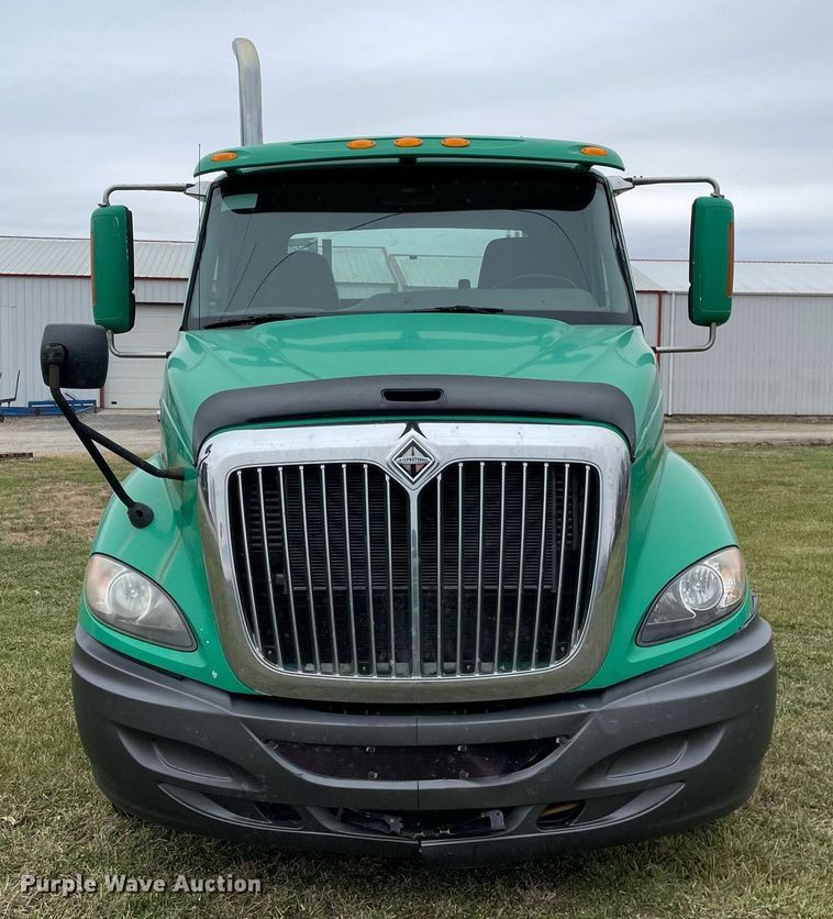 image for item JL9749 2009 International ProStar Premium  semi truck