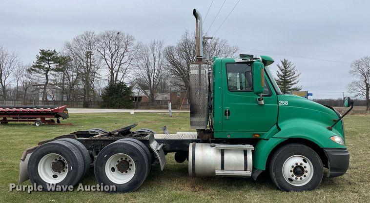 image for item JL9749 2009 International ProStar Premium  semi truck