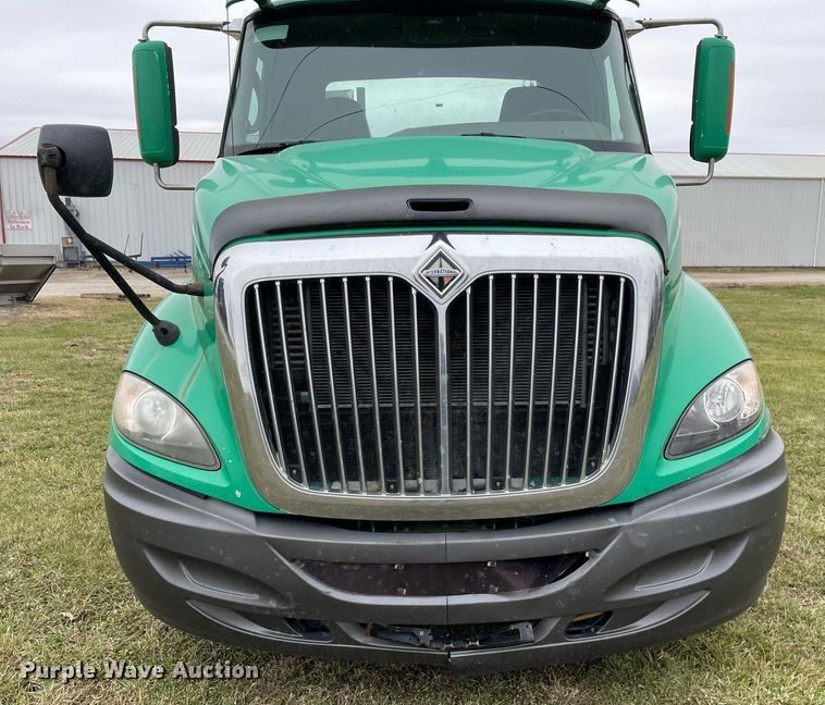 image for item JL9749 2009 International ProStar Premium  semi truck