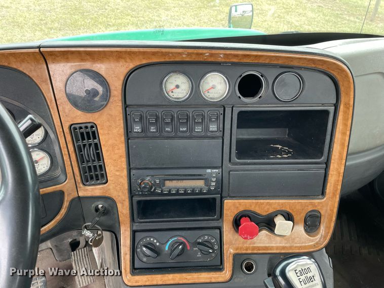 image for item JL9749 2009 International ProStar Premium  semi truck