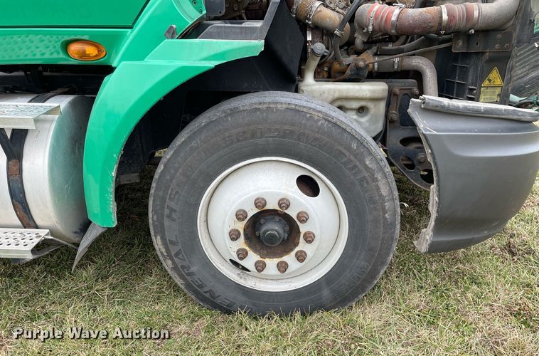 image for item JL9749 2009 International ProStar Premium  semi truck