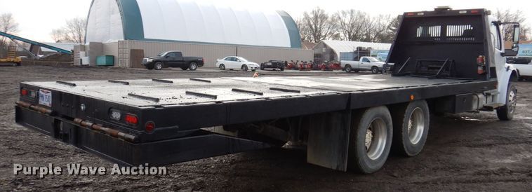 image for item JL9760 2007 Freightliner M2  flatbed truck