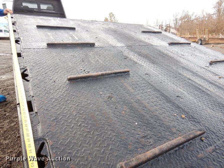 image for item JL9760 2007 Freightliner M2  flatbed truck