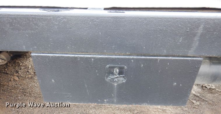 image for item JL9760 2007 Freightliner M2  flatbed truck