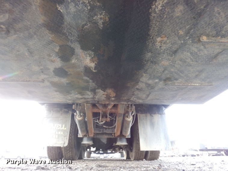 image for item JL9760 2007 Freightliner M2  flatbed truck