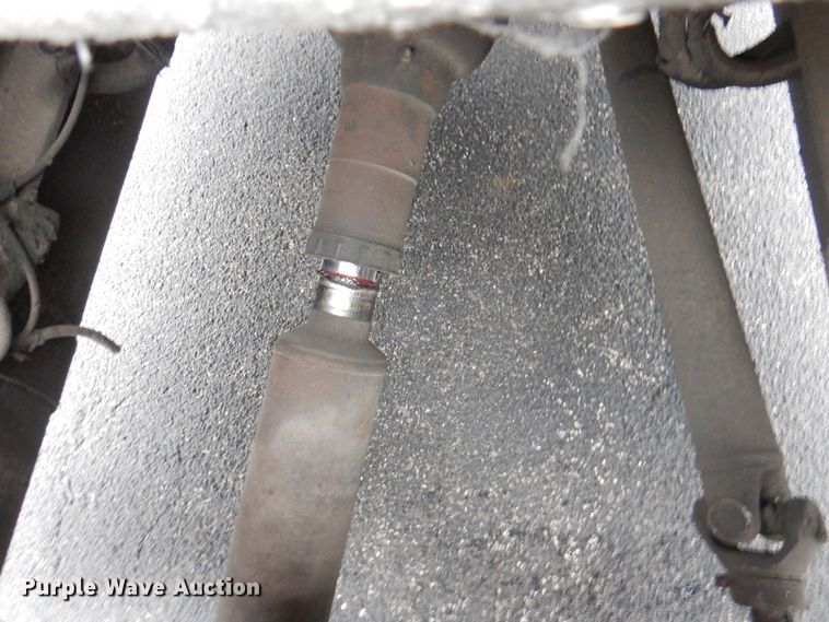 image for item JL9776 2008 Peterbilt 388  semi truck