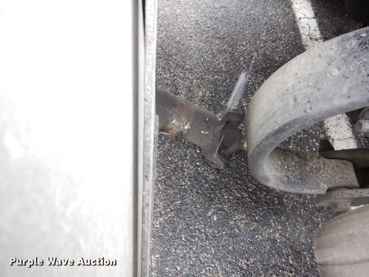 image for item JL9776 2008 Peterbilt 388  semi truck