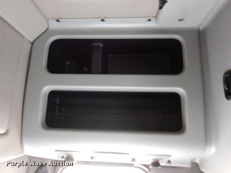 image for item JL9776 2008 Peterbilt 388  semi truck