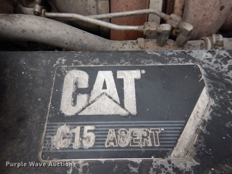 image for item JL9776 2008 Peterbilt 388  semi truck