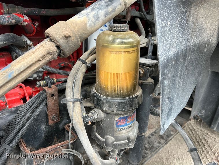 image for item JU9733 2014 International ProStar 122  semi truck