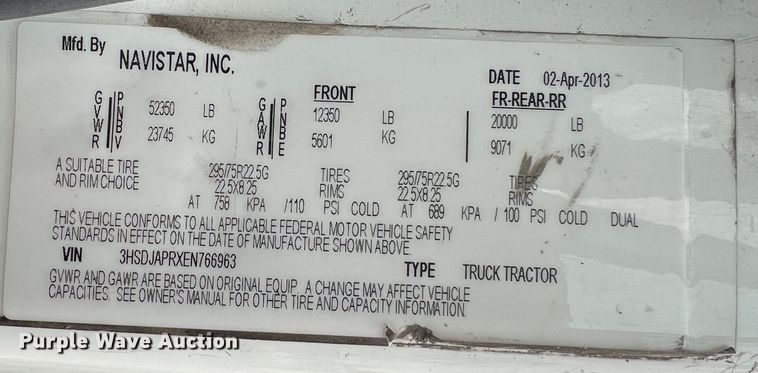 image for item JU9733 2014 International ProStar 122  semi truck