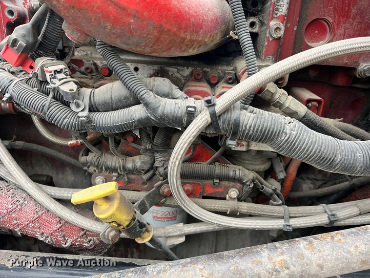 image for item JU9746 2005 Kenworth W900  semi truck